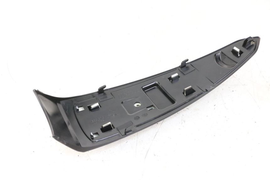 photo de FRONTVERKLEIDUNG MITTE PIAGGIO LIBERTY IGET 4T 50 (2021 - 2025) - Technische Nahaufnahme