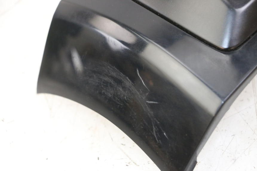 photo de FRONTVERKLEIDUNG MITTE PIAGGIO LIBERTY IGET 4T 50 (2021 - 2025) - Details der Befestigungspunkte