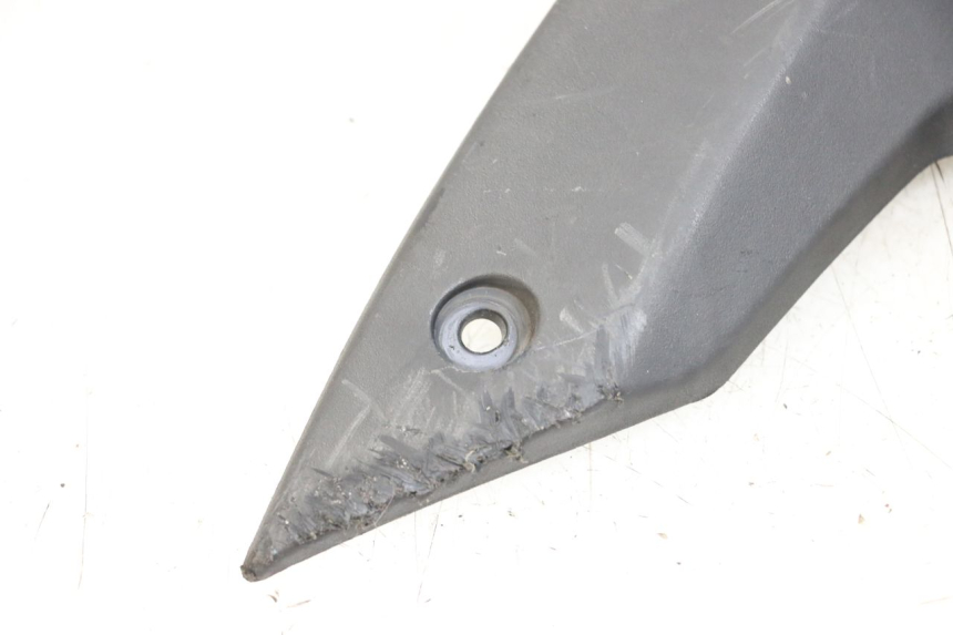 photo de FRONTVERKLEIDUNG MITTE PEUGEOT STREETZONE 2T 50 (2014 - 2019) - Technische Nahaufnahme