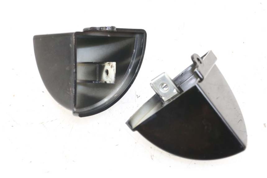 photo de VORDERE VERKLEIDUNGSVERBINDUNG OBEN E-MAX 80L 1 (2011 - 2014) - Zoom auf Gebrauchszustand