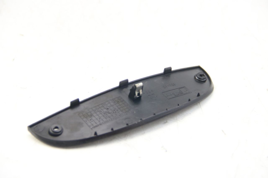 photo de VERKLEIDUNGSVERBINDUNG VORNE OBEN PIAGGIO BEVERLY 125 (2010 - 2015) - Zoom auf Gebrauchszustand