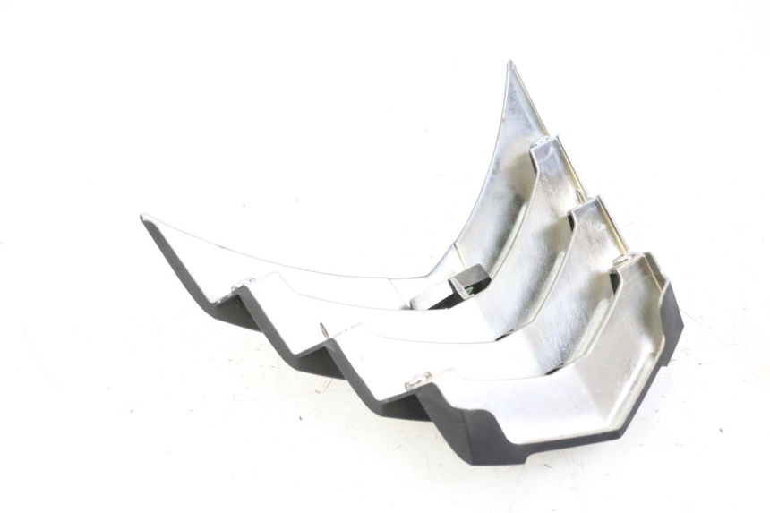 photo de VERKLEIDUNGSVERBINDUNG VORNE OBEN PEUGEOT CITYSTAR 50 (2013 - 2017) - Alternative Perspektive