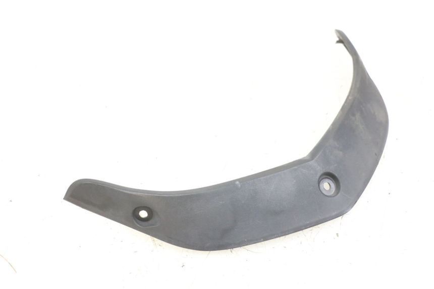 photo de VERKLEIDUNGSVERBINDUNG VORNE OBEN KYMCO DINK 4T 50 (2007 - 2018) - Zoom auf Gebrauchszustand