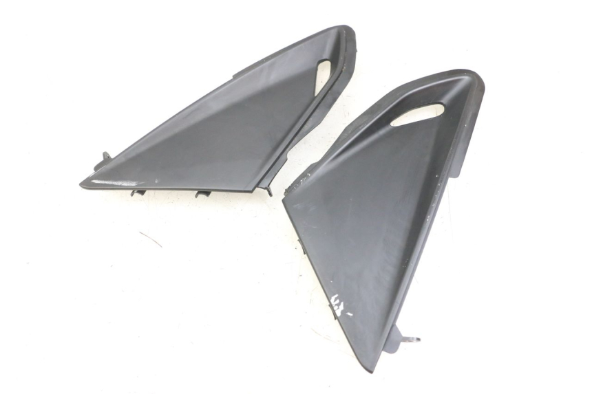 photo de VERKLEIDUNG VORNE MITTE KYMCO DINK STREET 125 (2009 - 2014) - Hauptansicht