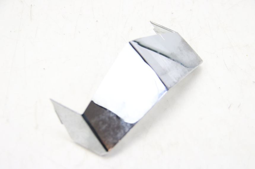 photo de VORDERE VERKLEIDUNGSVERBINDUNG OBEN PEUGEOT E-VIVACITY 1 (2012 - 2018) - Hauptansicht