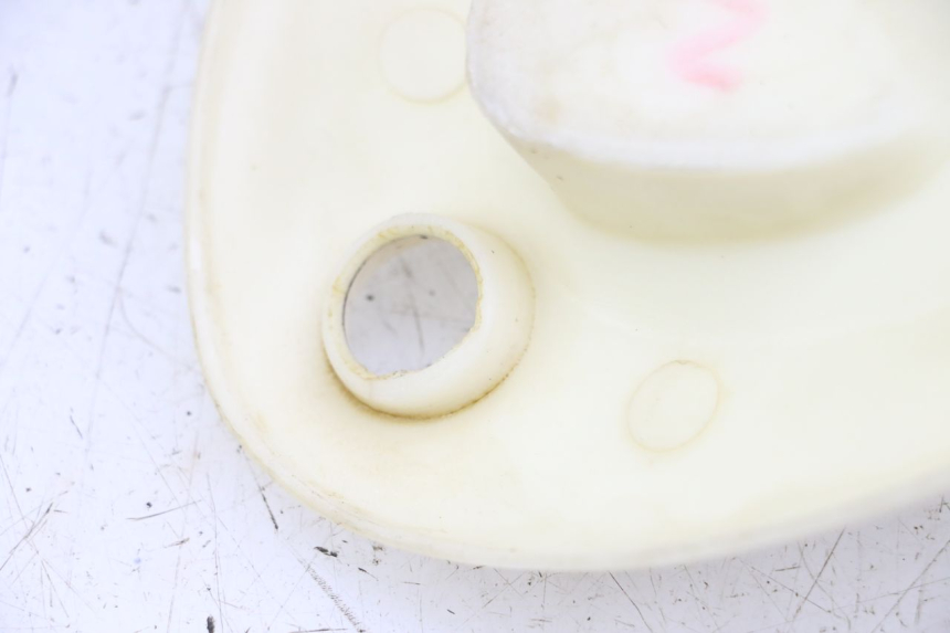 photo de VERKLEIDUNG VORNE MITTE EUROCKA RETRO 50 (2007 - 2014) - Zoom auf Gebrauchszustand