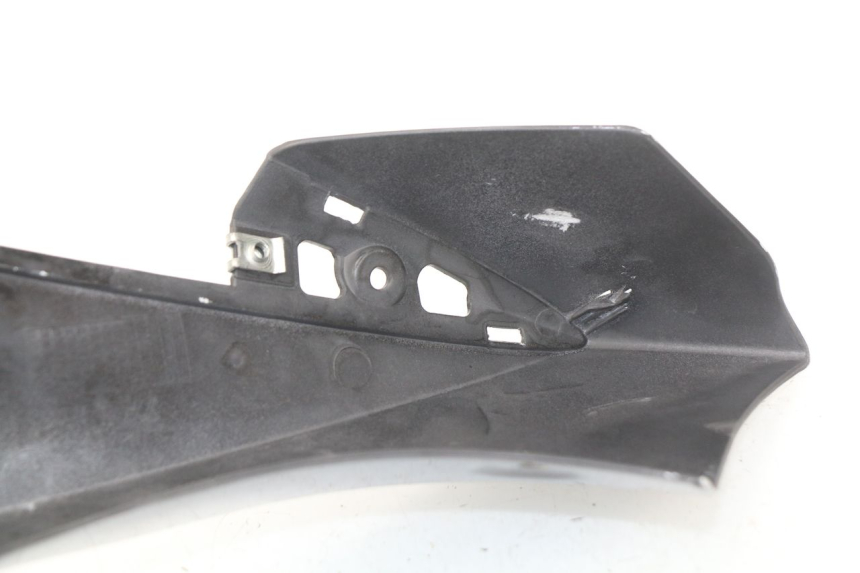 photo de VERKLEIDUNG VORNE MITTE SUZUKI GSX-R GSXR 750 (2011 - 2016) - Technische Nahaufnahme
