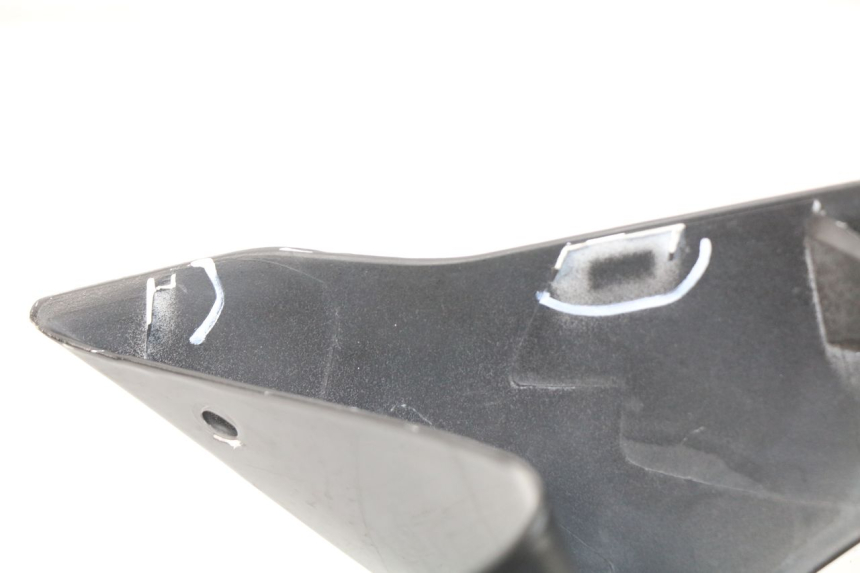 photo de VERKLEIDUNG VORNE MITTE SUZUKI GSX-R GSXR 750 (2011 - 2016) - Geprüftes Gebrauchtteil