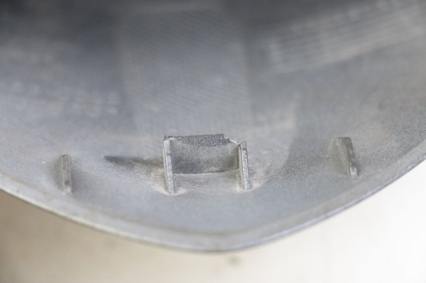 photo de VERKLEIDUNG VORNE MITTE HONDA SH i 300 (2015 - 2020) - Detailansicht des Bauteils