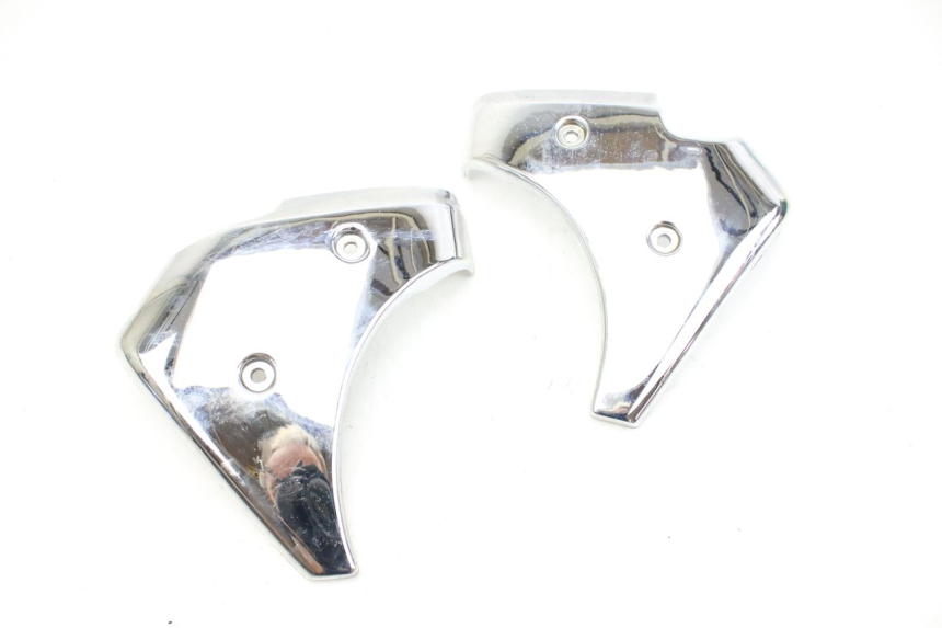 photo de VERKLEIDUNGSVERBINDUNG VORNE OBEN SYM HUSKY 125 (1999 - 2005) - Hauptansicht