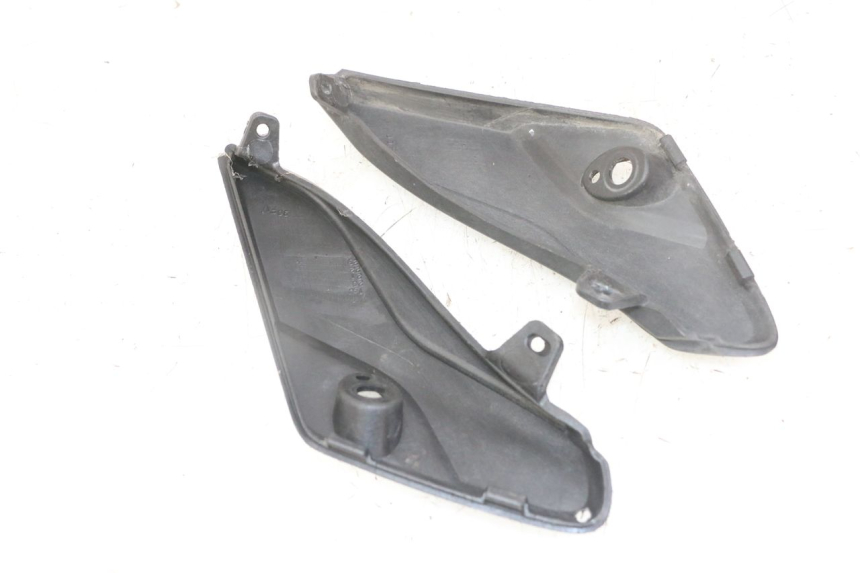 photo de VERKLEIDUNG VORNE MITTE PIAGGIO IE MP3 YOURBAN 300 (2011 - 2016) - Gesamtansicht des Produkts