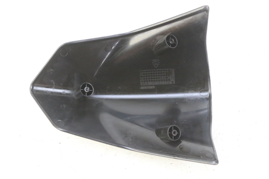 photo de VERKLEIDUNGSVERBINDUNG VORNE OBEN RIDE KALLIO 50 (2010 - 2019) - Alternative Perspektive