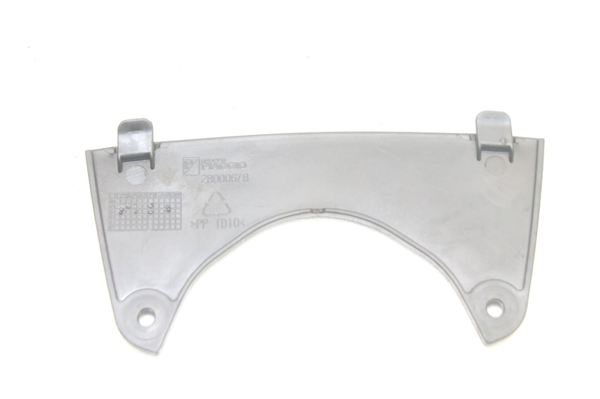 photo de VERKLEIDUNG VORNE MITTE PIAGGIO MP3 500 (2014 - 2017) - Alternative Perspektive