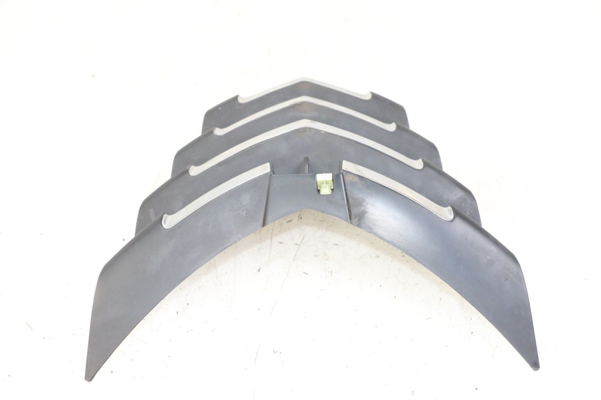 photo de VERKLEIDUNGSVERBINDUNG VORNE OBEN PEUGEOT CITYSTAR 50 (2013 - 2017) - Alternative Perspektive