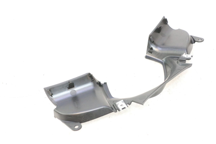 photo de VERKLEIDUNG VORNE MITTE JM MOTORS R-MAX TECH 50 (2024 - 2026) - Zoom auf Gebrauchszustand