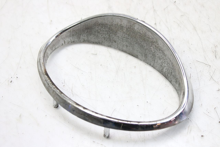 photo de VERKLEIDUNGSVERBINDUNG VORNE OBEN APRILIA SCARABEO 100 (2003 - 2012) - Hauptansicht