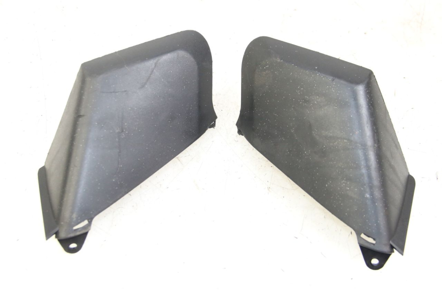 photo de VERKLEIDUNG VORNE MITTE MBK SKYCRUISER 125 (2006 - 2009) - Hauptansicht