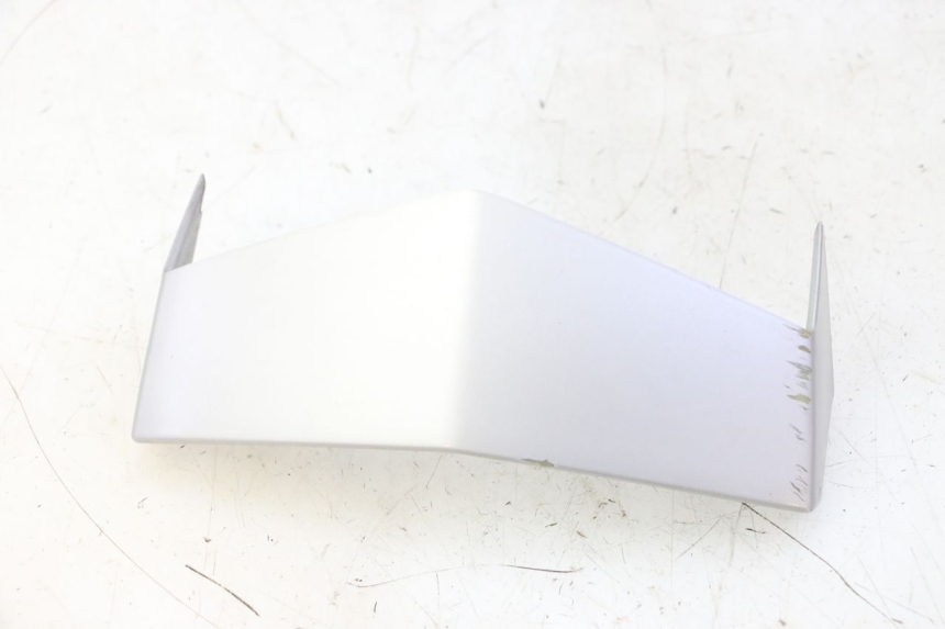 photo de VERKLEIDUNGSVERBINDUNG VORNE OBEN PEUGEOT VIVACITY NEW 4T 50 (2008 - 2017) - Hauptansicht