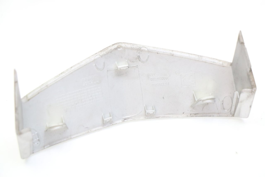 photo de VERKLEIDUNG VORNE MITTE PEUGEOT VIVACITY 125 (2010 - 2017) - Zoom auf Gebrauchszustand