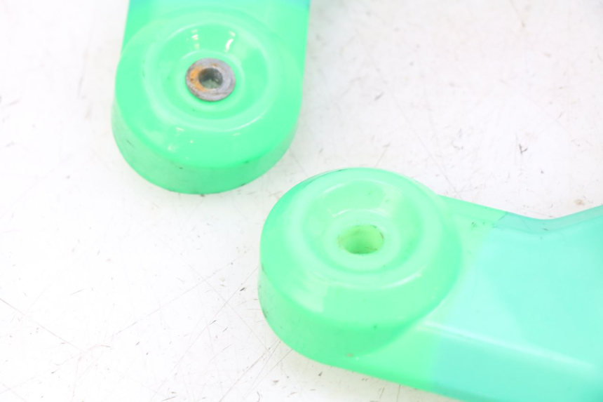 photo de VORDERE VERKLEIDUNGSVERBINDUNG MOTRAC URBAN 4T 50 (2016 - 2024) - Oberflächenzustand und Material