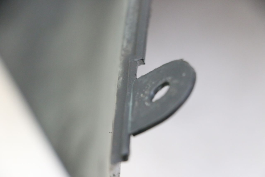 photo de TRITTSTUFENVERBINDUNG BMW C1 125 (2000 - 2003) - Detailansicht des Bauteils