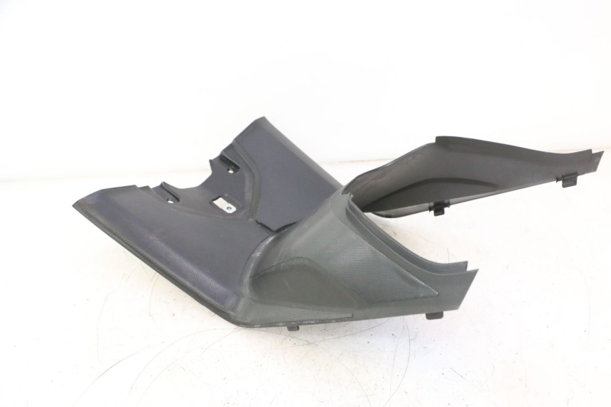photo de TRITTBRETT VERKLEIDUNG MITTE BMW C SPORT 650 (2015 - 2021) - Oberflächenzustand und Material