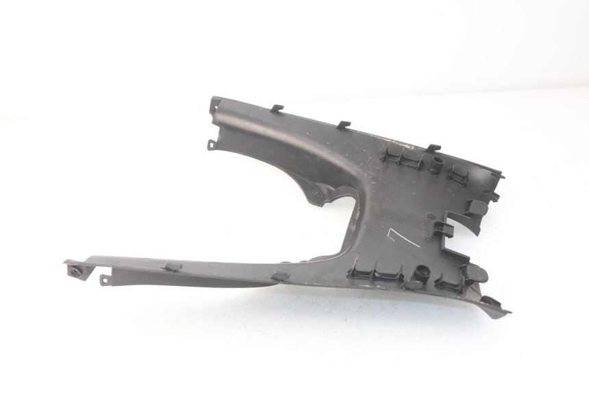 photo de TRITTBRETT VERKLEIDUNG MITTE KYMCO DINK STREET 125 (2009 - 2014) - Alternative Perspektive