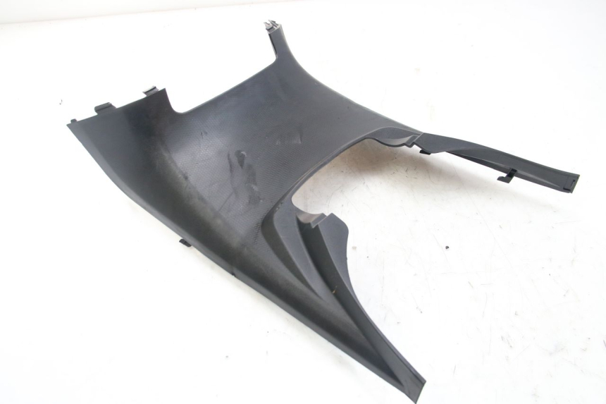 photo de TRITTSTUFENVERBINDUNG KYMCO DOWNTOWN ABS 125 (2015 - 2017) - Zoom auf Gebrauchszustand