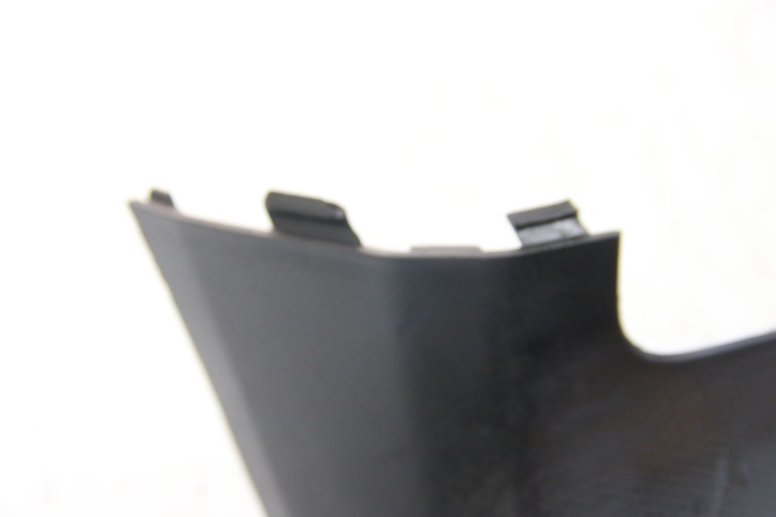 photo de TRITTSTUFENVERBINDUNG KYMCO DOWNTOWN ABS 125 (2015 - 2017) - Oberflächenzustand und Material