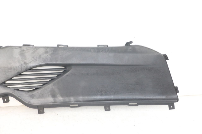 photo de RECHTER FUßRASTENVERBINDUNG KYMCO DINK STREET ABS 125 (2011 - 2018) - Technische Nahaufnahme