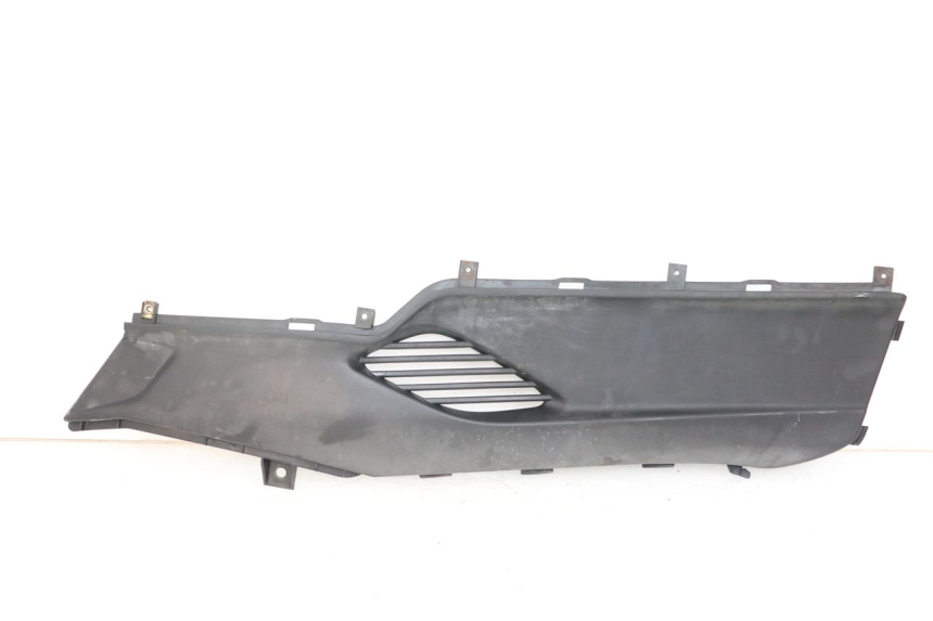 photo de TRITTBRETT VERKLEIDUNG MITTE RECHTS KYMCO DINK STREET 125 (2009 - 2014) - Hauptansicht