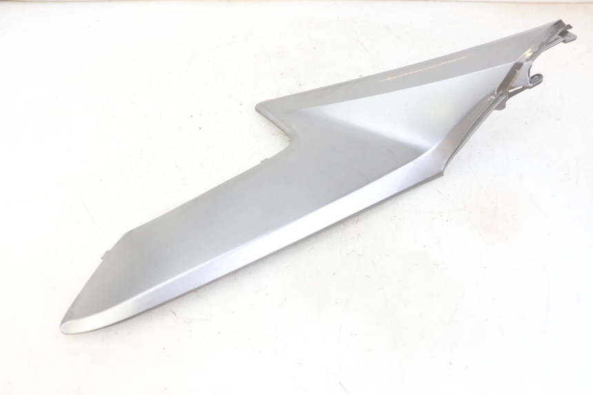 photo de VERBINDUNG RECHTER FUSSRASTEN HONDA FORZA ABS 300 (2013 - 2017) - Details der Befestigungspunkte