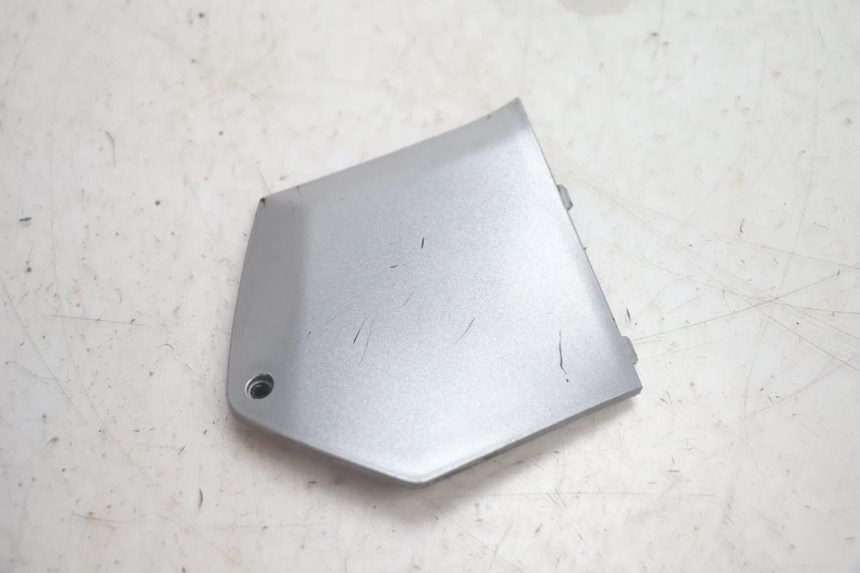 photo de RECHTER FUßRASTENVERBINDUNG PIAGGIO MP3 125 (2006 - 2014) - Technische Nahaufnahme