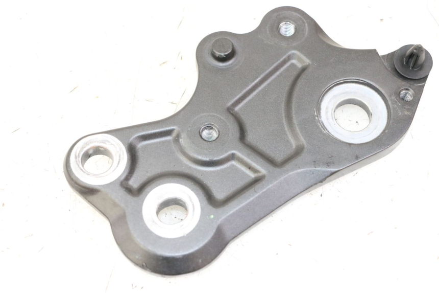 photo de TRITTBRETT VERKLEIDUNG MITTE RECHTS YAMAHA TRACER 7 700 (2020 - 2024) - Hauptansicht