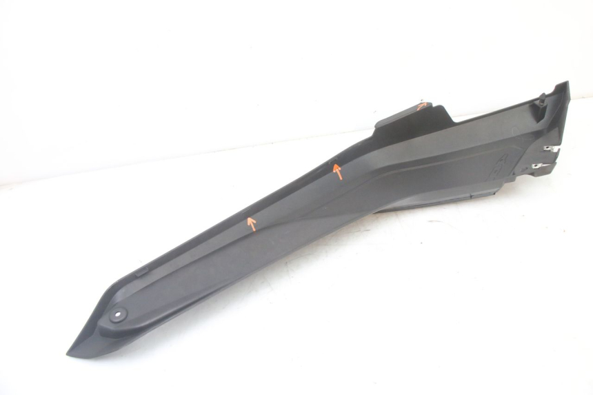 photo de TRITTBRETT VERKLEIDUNG MITTE RECHTS YAMAHA YP X-MAX XMAX 400 (2014 - 2017) - Technische Nahaufnahme