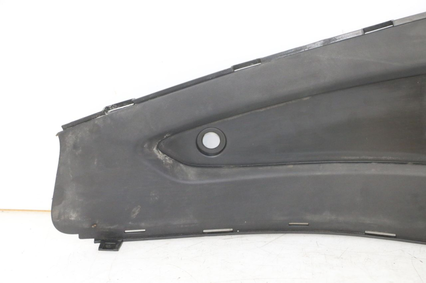 photo de TRITTBRETT VERKLEIDUNG MITTE LINKS GILERA NEXUS 300 (2008 - 2013) - Gesamtansicht des Produkts