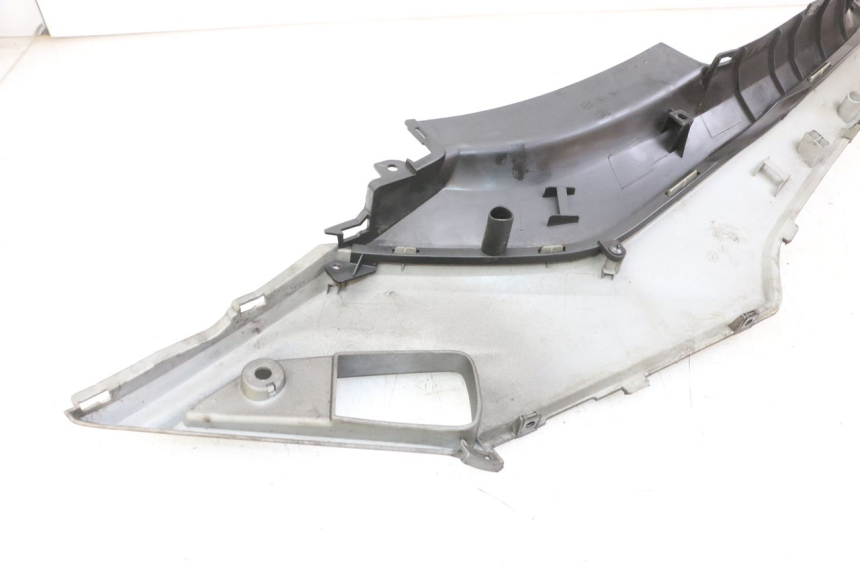 photo de TRITTBRETT VERKLEIDUNG MITTE LINKS KYMCO X-TOWN XTOWN 125 (2016 - 2021) - Alternative Perspektive