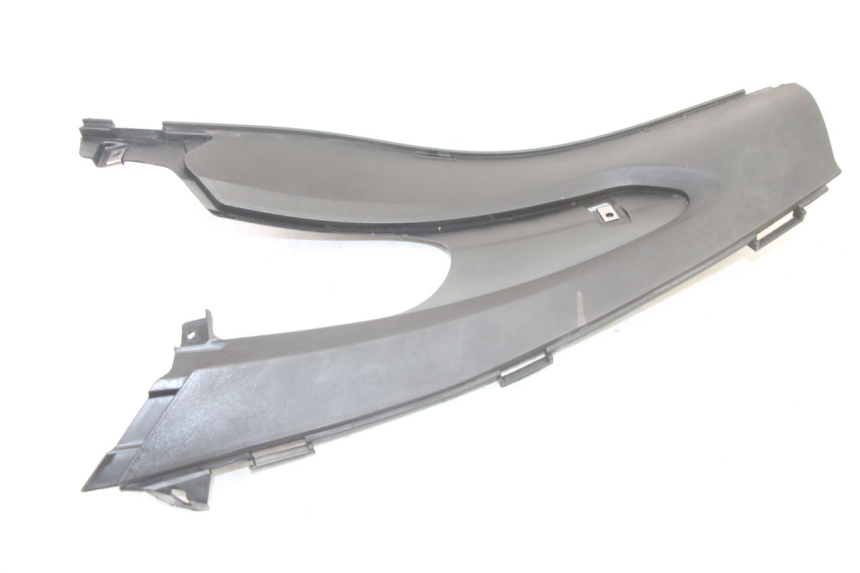 photo de TRITTBRETT VERKLEIDUNG MITTE LINKS GILERA RUNNER SP 50 (2006 - 2008) - Gesamtansicht des Produkts