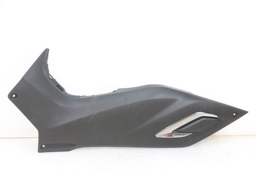 photo de TRITTBRETT VERKLEIDUNG MITTE LINKS YAMAHA TRICITY 300 (2020 - 2024) - Hauptansicht