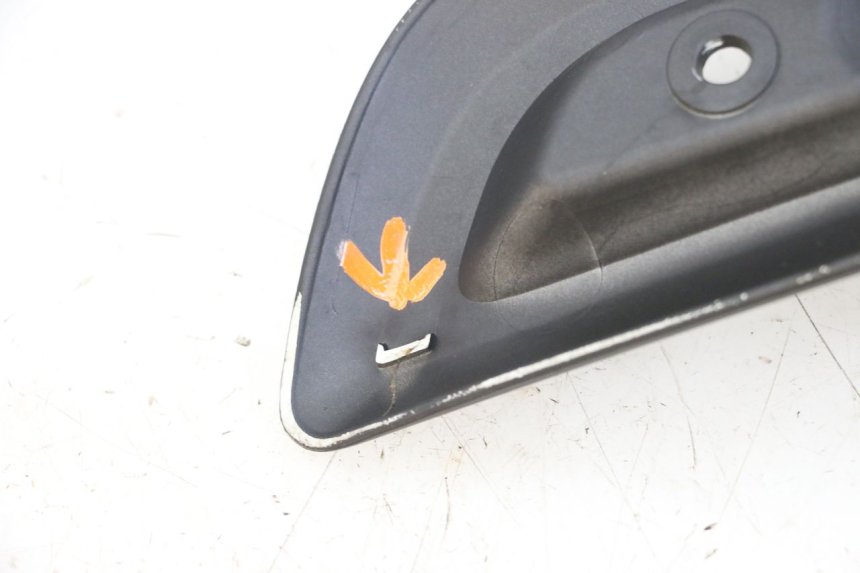 photo de TRITTBRETT VERKLEIDUNG MITTE LINKS YAMAHA X-MAX XMAX 125 (2010 - 2013) - Alternative Perspektive