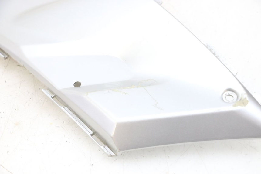 photo de LINKER FUßRASTENVERBINDUNG YAMAHA XMAX X-MAX 125 (2006 - 2009) - Detaillierte Sichtprüfung