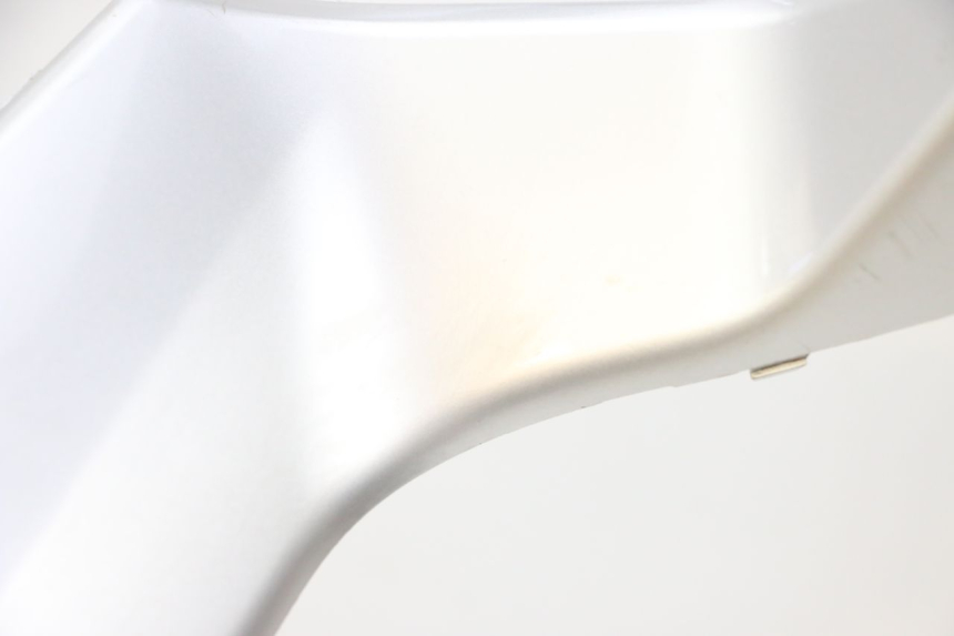 photo de LINKER FUßRASTENVERBINDUNG YAMAHA XMAX X-MAX 125 (2006 - 2009) - Zoom auf Gebrauchszustand