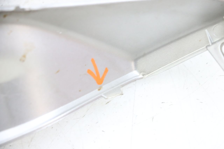 photo de LINKER FUßRASTENVERBINDUNG YAMAHA XMAX X-MAX 125 (2006 - 2009) - Geprüftes Gebrauchtteil