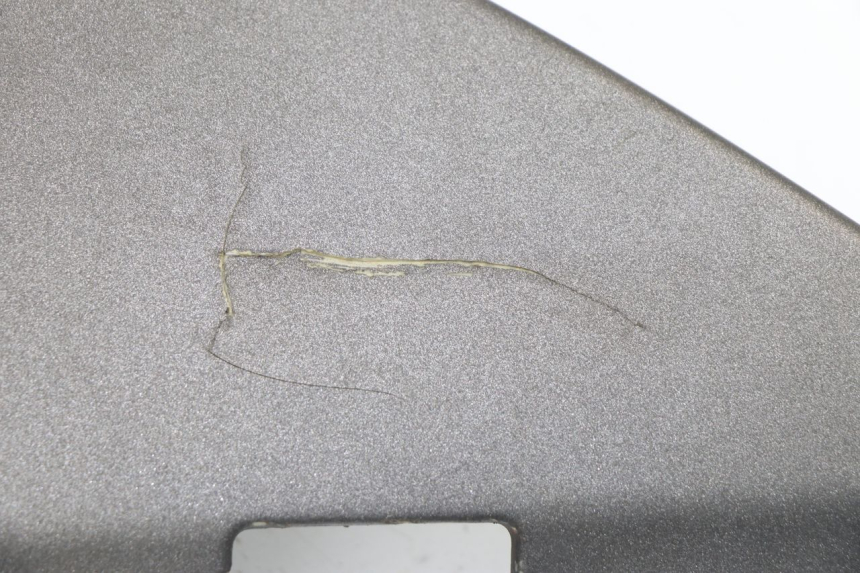 photo de TRITTBRETT VERKLEIDUNG MITTE LINKS KYMCO XCITING 500 (2007 - 2010) - Weitere Ansicht des Artikels