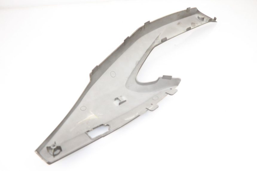 photo de TRITTBRETT VERKLEIDUNG MITTE LINKS KYMCO XCITING 500 (2007 - 2010) - Gesamtansicht des Produkts