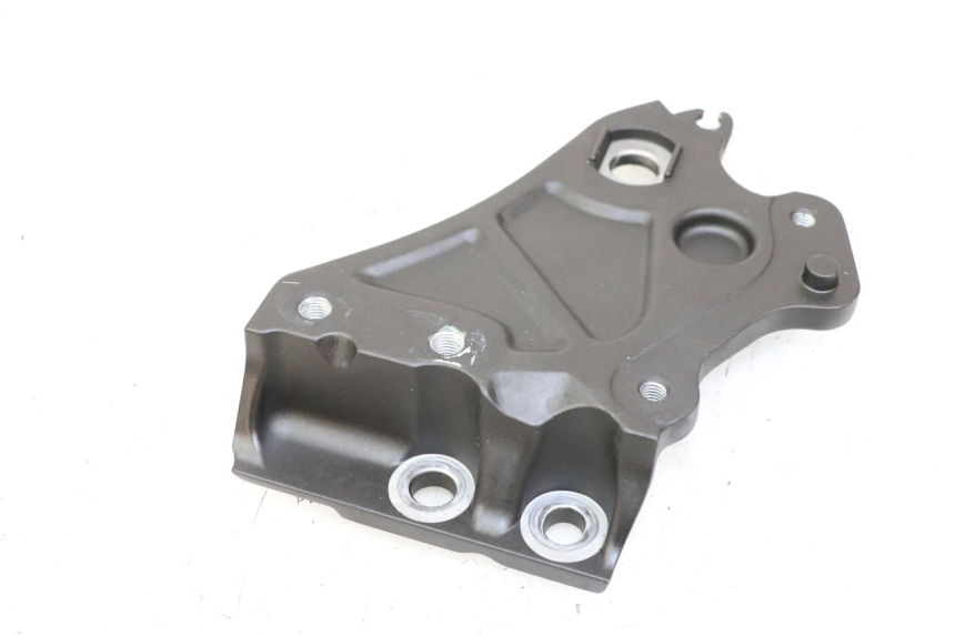 photo de TRITTBRETT VERKLEIDUNG MITTE LINKS YAMAHA TRACER 7 700 (2020 - 2024) - Alternative Perspektive