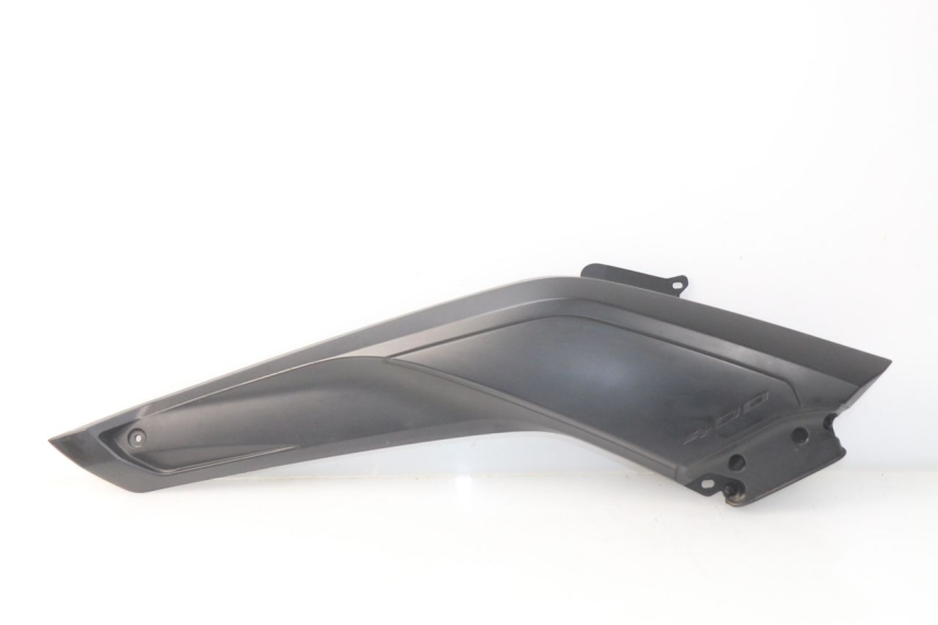 photo de TRITTBRETT VERKLEIDUNG MITTE LINKS YAMAHA YP X-MAX XMAX 400 (2014 - 2017) - Hauptansicht