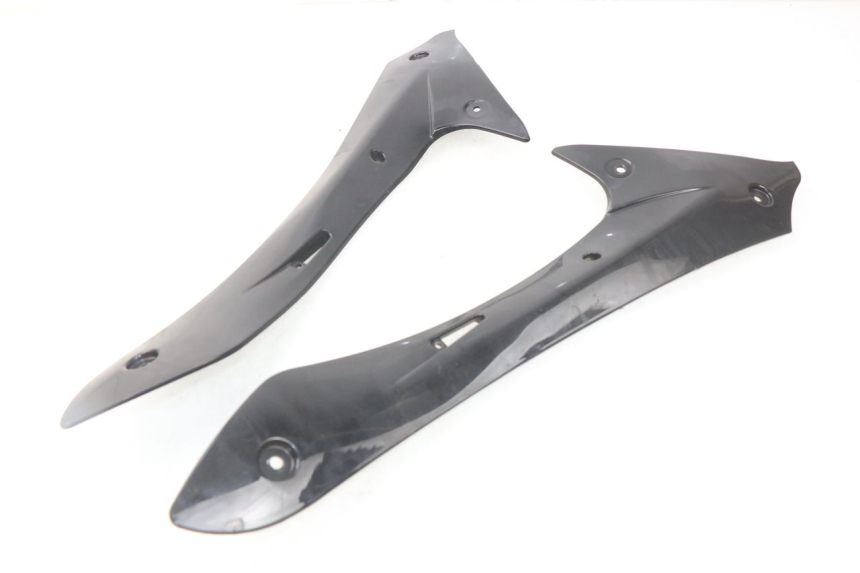 photo de TRITTBRETT VERKLEIDUNG MITTE JONWAY GTX 2T 50 (2014 - 2020) - Technische Nahaufnahme