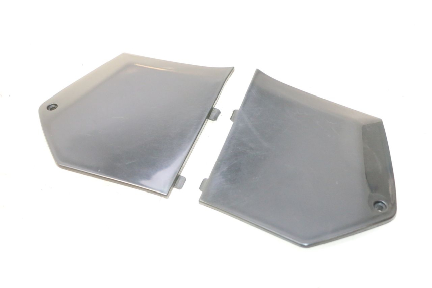 photo de FUSSRAUMVERBINDUNG PIAGGIO MP3 500 (2011 - 2015) - Hauptansicht