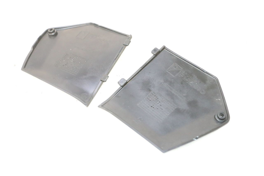 photo de FUSSRAUMVERBINDUNG PIAGGIO MP3 500 (2011 - 2015) - Oberflächenzustand und Material